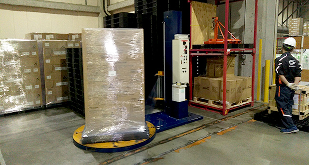 パレット梱包（パレタイズ）