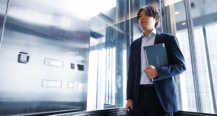 コンサルティング技術担当